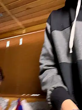 Dani and Ander online show from 09-28-25, 07:08