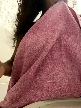 seusegredo    online show from 10-22-25, 06:51