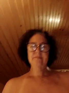 vikimoon11 online show from 09-21-25, 10:22