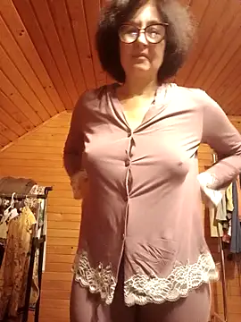 vikimoon11 online show from 10-11-25, 06:39