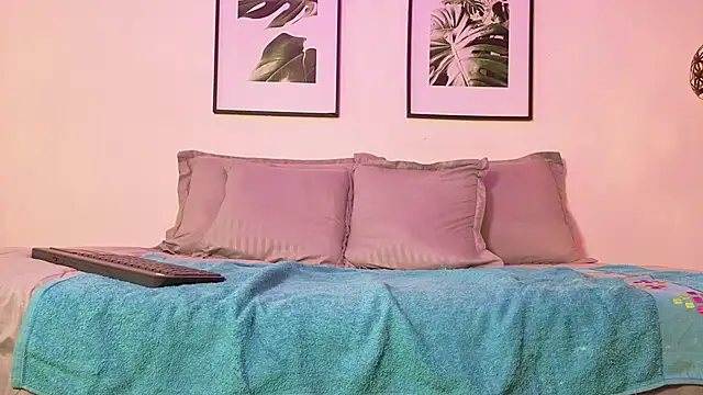 Snapshot of afrodita_aares chatting on 02-18-26, 07:43 afrodita aares online show from 02-18-26, 07:43