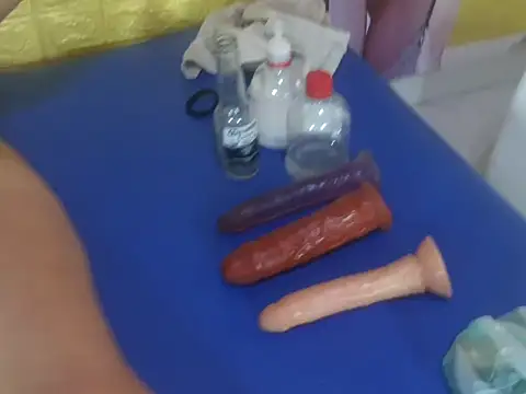 Snapshot of samantadpfisting chatting on 09-23-25, 04:54 samantadpfisting online show from 09-23-25, 04:54