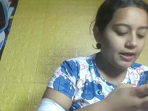 Snapshot of samantadpfisting chatting on 10-01-25, 03:51 samantadpfisting online show from 10-01-25, 03:51