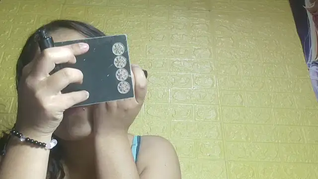 Snapshot of samantadpfisting chatting on 10-17-25, 06:43 samantadpfisting online show from 10-17-25, 06:43