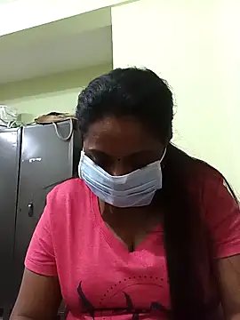 queendivya online show from 11-25-25, 01:22