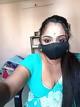 queendivya online show from 05-06-26, 03:24