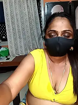 queendivya online show from 05-10-26, 04:23