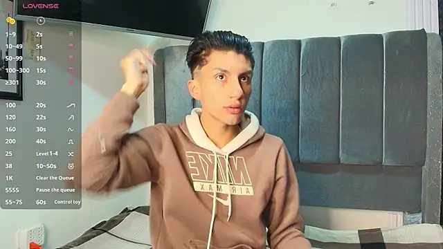 Erick Velveth online show from 04-03-26, 06:44