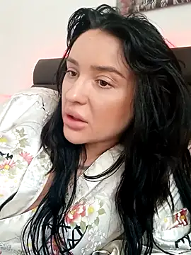 Snapshot of mariabloom9 chatting on 10-07-25, 10:56 mariabloom9 online show from 10-07-25, 10:56