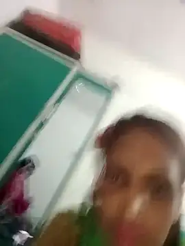 Snapshot of Payal-50 chatting on 10-08-25, 06:33 Payal-50 online show from 10-08-25, 06:33