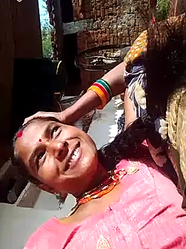 Hot reshmaji online show from 01-10-26, 09:55