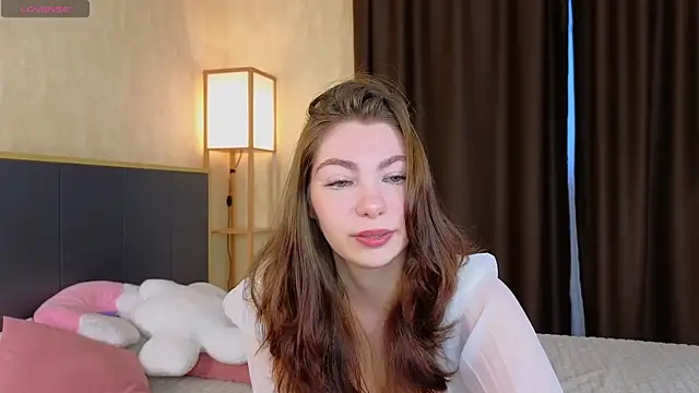 EmilyZortea online show from 09-21-25, 08:49