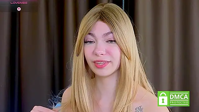 EmilyZortea online show from 10-10-25, 08:35