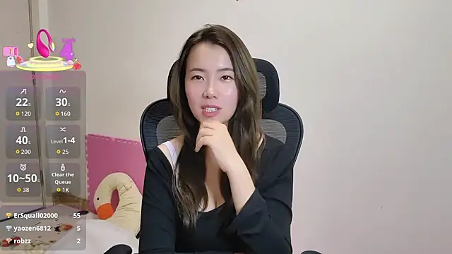 Snapshot of sallycui chatting on 10-10-25, 12:59 sallycui online show from 10-10-25, 12:59