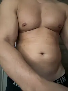 Snapshot of Magic-love1 chatting on 10-05-25, 08:23 Magic-love1 online show from 10-05-25, 08:23