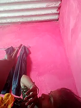 Soya8080 online show from 10-21-25, 05:08