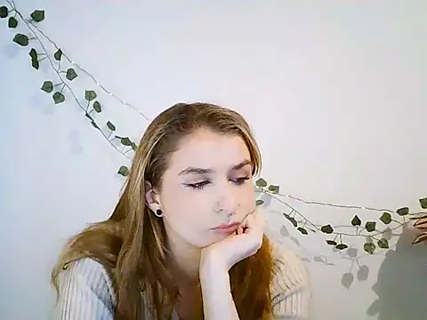 NinaBlond1 online show from 02-06-26, 11:24