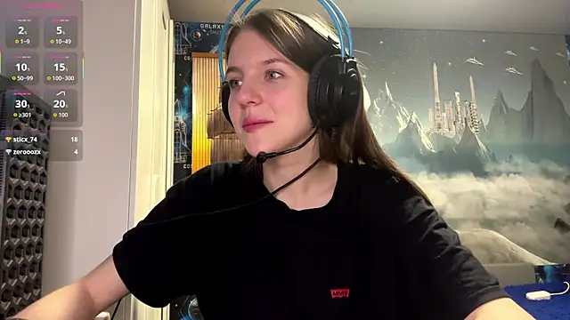 Elira Breeze online show from 03-24-26, 01:05