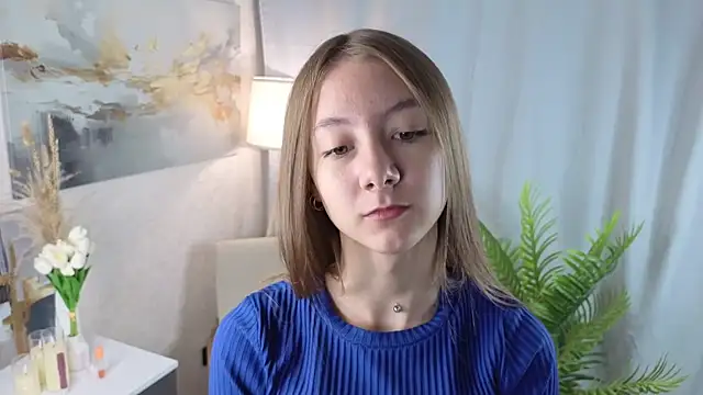 YuriKastner online show from 09-28-25, 03:23