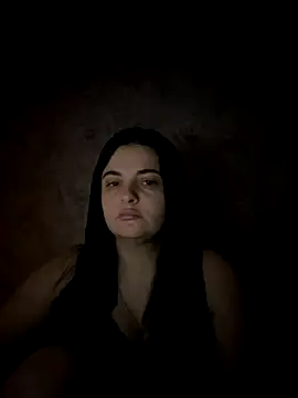 Snapshot of SweetBerryX chatting on 10-18-25, 09:04 SweetBerryX online show from 10-18-25, 09:04