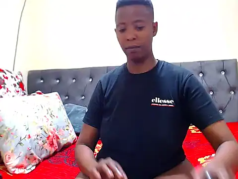 SexyCurves96 online show from 10-04-25, 07:12