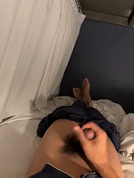 Snapshot of leeyoung_ chatting on 11-04-25, 05:12 leeyoung online show from 11-04-25, 05:12