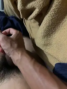 Snapshot of leeyoung_ chatting on 11-10-25, 06:40 leeyoung online show from 11-10-25, 06:40