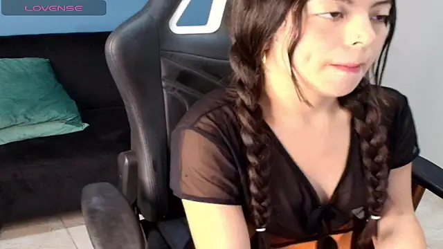 Johanna Angel  online show from 10-09-25, 03:59