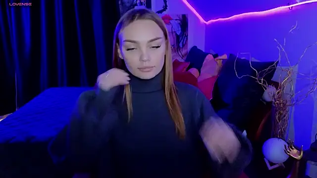 KitsyMoore online show from 11-21-25, 01:10