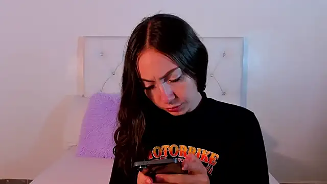 LaiaColliinss online show from 10-09-25, 05:11