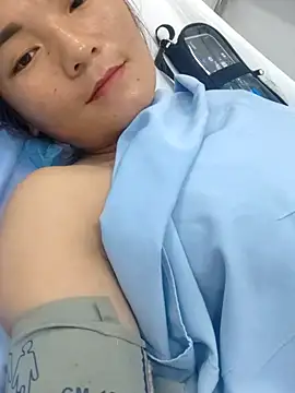 phuongxinhxan online show from 10-14-25, 01:23