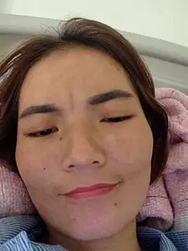 phuongxinhxan online show from 10-16-25, 04:57