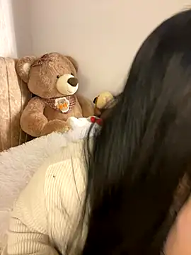 Snapshot of Mericute_ chatting on 10-08-25, 03:37 Mericute online show from 10-08-25, 03:37