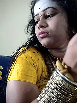 sweetqueen143 online show from 10-26-25, 04:40