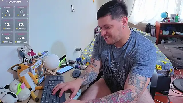 Snapshot of ryden_01 chatting on 01-06-26, 06:55 ryden 01 online show from 01-06-26, 06:55