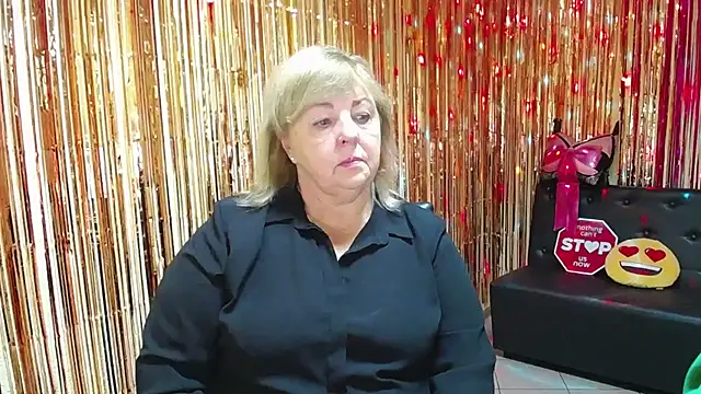 Snapshot of MilenaWedxy chatting on 10-14-25, 04:57 MilenaWedxy online show from 10-14-25, 04:57