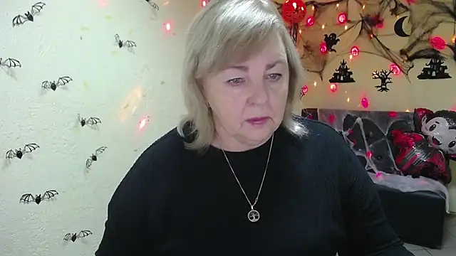 Snapshot of MilenaWedxy chatting on 10-26-25, 05:46 MilenaWedxy online show from 10-26-25, 05:46