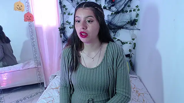 kamillew online show from 10-22-25, 12:27