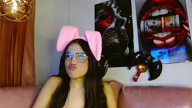 ladymooncs online show from 10-12-25, 03:38