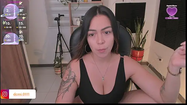 TaniaVelvet online show from 11-10-25, 06:40