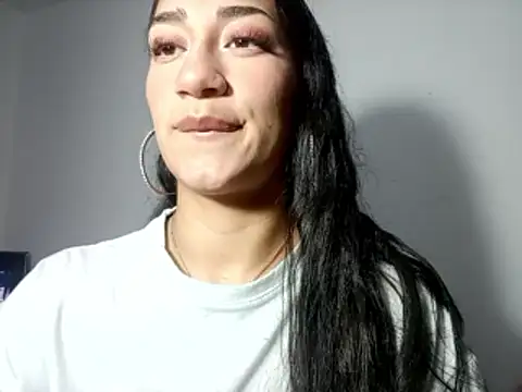 Miia  strog online show from 10-12-25, 03:22