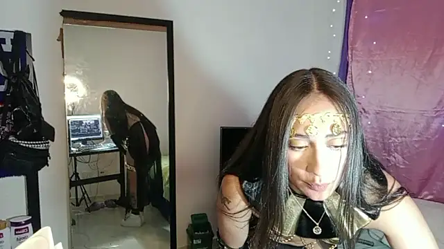 Miia  strog online show from 10-31-25, 07:26