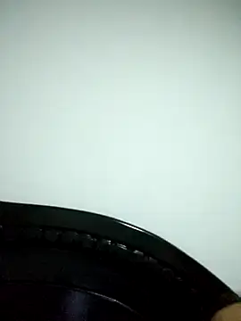 SachaFire online show from 04-15-26, 03:57