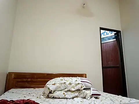 kkshan0923 online show from 04-04-26, 12:20