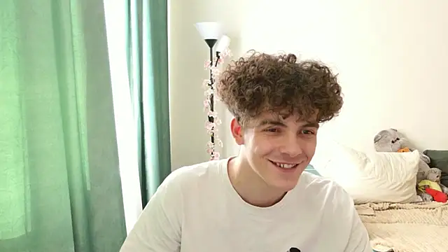 dreamgonetan online show from 09-22-25, 01:13