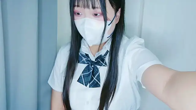 Snapshot of _miumiu_2525 chatting on 10-11-25, 08:51 miumiu 2525 online show from 10-11-25, 08:51