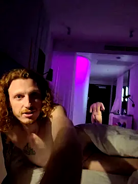 Snapshot of Sexy-Thang chatting on 02-12-26, 10:32 Sexy-Thang online show from 02-12-26, 10:32