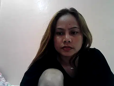 Snapshot of Amarrahlyn chatting on 10-21-25, 11:11 Amarrahlyn online show from 10-21-25, 11:11