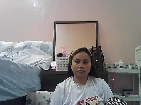 Amarrahlyn online show from 05-12-26, 09:34