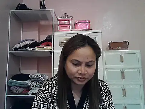 Amarrahlyn online show from 07-17-26, 10:03